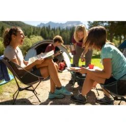 Quechua CHAISE BASSE PLIANTE DE CAMPING MH500 GRIS 16 Quechua CHAISE BASSE PLIANTE DE CAMPING MH500 GRIS -Plein Air Camping Magasin chaise basse pliante de camping mh500 gris 6
