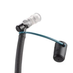 Poche à Eau Avec Tube Isotherme - 2 Litres - MT500 -Plein Air Camping Magasin poche a eau avec tube isotherme 2 litres mt500 6